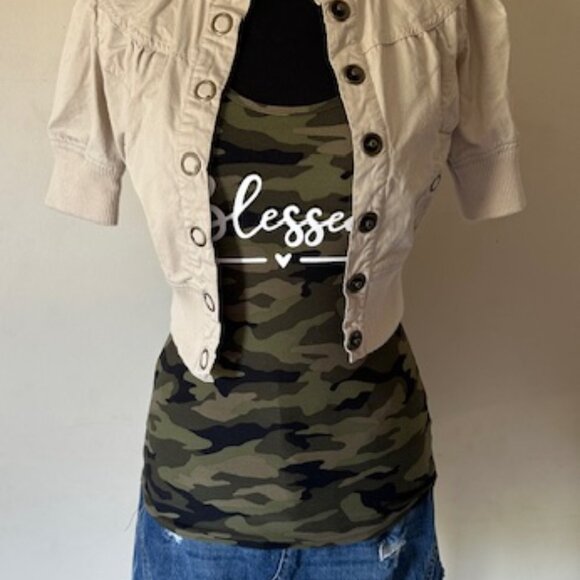 Miss Lili Jackets & Blazers - Tan Short Sleeve Cropped Jacket  8506